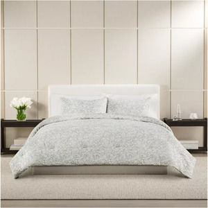 Simply Vera Vera Wang Gray Floral Impressions 3 Piece Comforter Set Full / Queen
